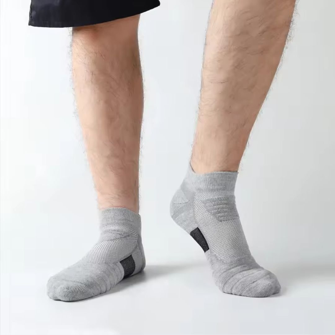 Chaussettes Antiglisse – Idéales Football & Basketball - Semello.fr