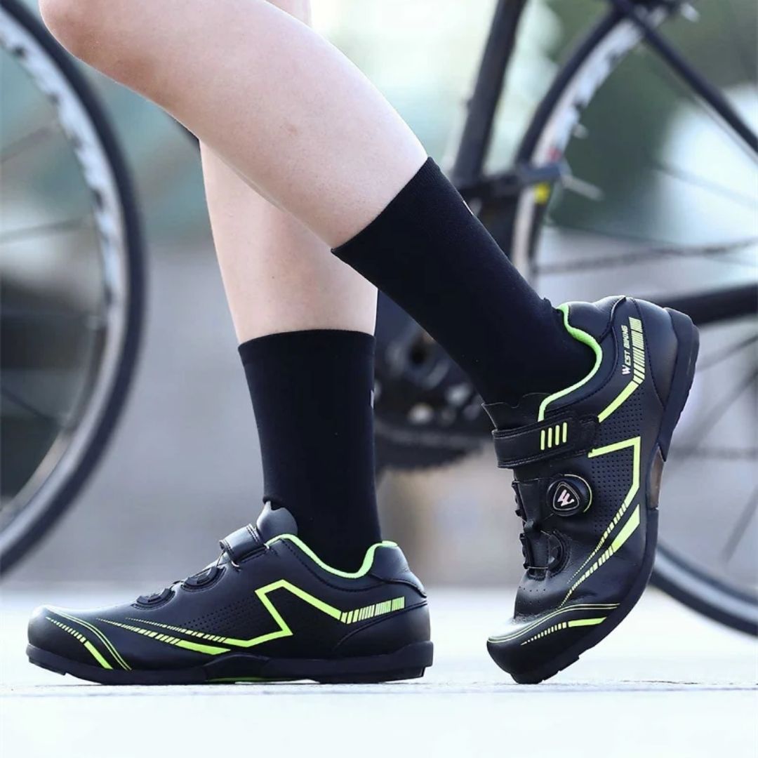 Chaussettes de Cyclisme Réfléchissantes – Sécurité & Performance - Semello.fr