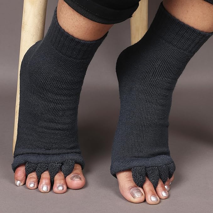 Chaussettes Séparateur d’Orteils Orthopédiques (Taille Universelle) - Semello.fr